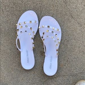 White jellies with studs